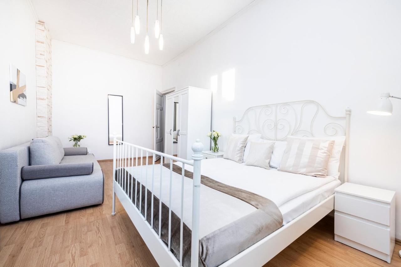 Hotel apartamentowy Riviera *